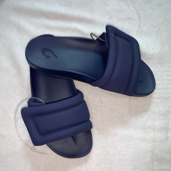 Olukai sunbeam navy blue slides new with tags - Picture 1 of 8